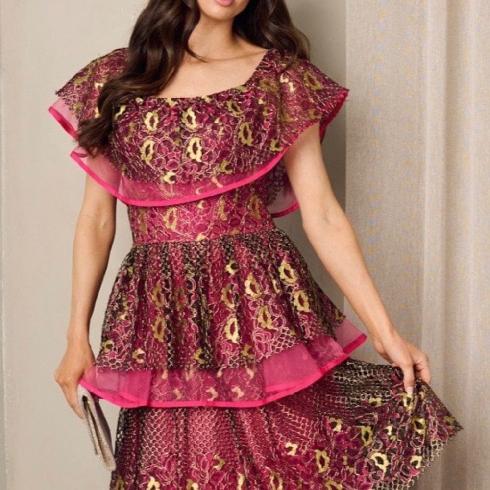 TIERED FUCHSIA MAXI PARTY GOWN DRESS - Picture 3 of 13